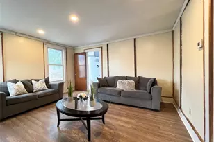 34 Smith St, Poughkeepsie, NY 12601 - Photo 9