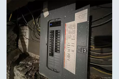 34 Smith Street, Poughkeepsie, NY 12601 - Photo 29