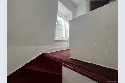 34 Smith Street, Poughkeepsie, NY 12601 - Photo 23