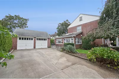 87 Elton Street, West Hempstead, NY 11552 - Photo 5