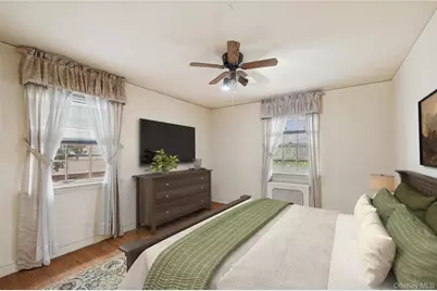 87 Elton Street, West Hempstead, NY 11552 - Photo 21