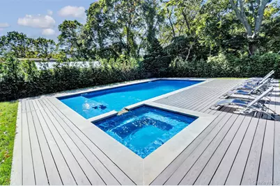 35 Suffolk Road, Hampton Bays, NY 11946 - Photo 5