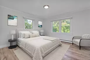 35 Suffolk Rd, Hampton Bays, NY 11946 - Photo 15