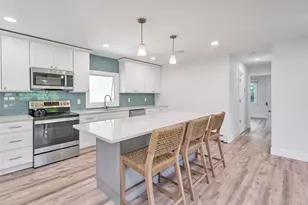 35 Suffolk Rd, Hampton Bays, NY 11946 - Photo 23