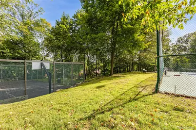 9 Round Hill Road, Dobbs Ferry, NY 10522 - Photo 31