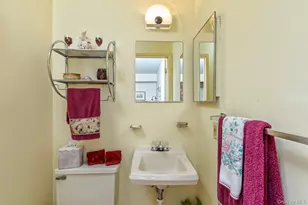 202 Pointe Cir N, Coram, NY 11727 - Photo 13