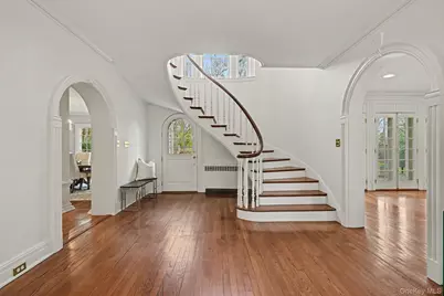 2 Park Drive S, Rye, NY 10580 - Photo 5