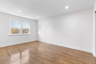 836 E 221st St, Bronx, NY 10467 - Photo 23