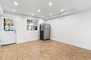 836 E 221st St, Bronx, NY 10467 - Photo 5