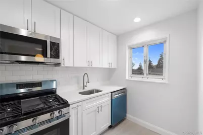 221-26 Manor Road #116, Queens Village, NY 11427 - Photo 7