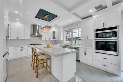 157 4th Street, Hicksville, NY 11801 - Photo 7