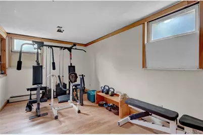 60 South Avenue, Smithtown, NY 11787 - Photo 25