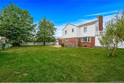 28 Elizabeth Avenue, Hempstead, NY 11550 - Photo 29