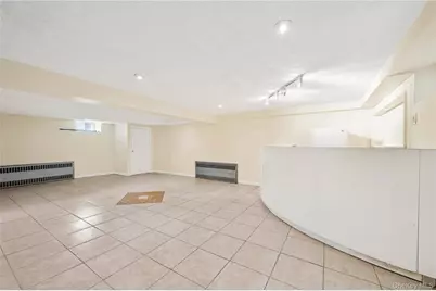 28 Elizabeth Avenue, Hempstead, NY 11550 - Photo 19