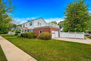 28 Elizabeth Ave, Hempstead, NY 11550 - Photo 25