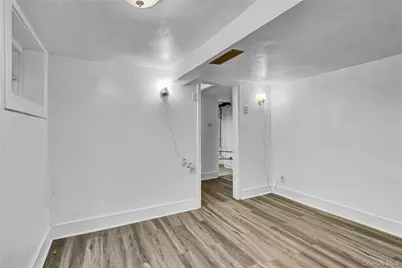 9003 Albert Road, Jamaica, NY 11417 - Photo 13