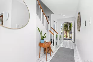 8 Deepwater Way, Bronx, NY 10464 - Photo 15