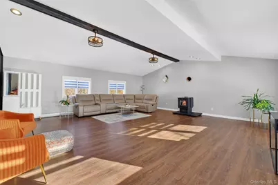 10 Elizabeth Drive, Wallkill, NY 12589 - Photo 13