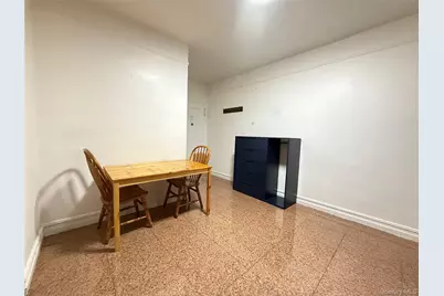 88-11 Elmhurst Avenue #C7, Elmhurst, NY 11373 - Photo 11