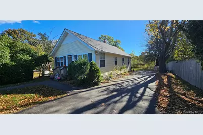 20 Miller Avenue, East Moriches, NY 11940 - Photo 13