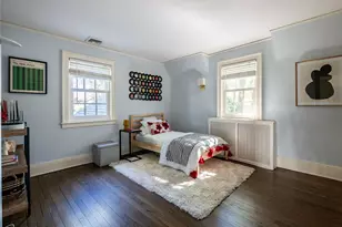 50 Eakins Rd, Manhasset, NY 11030 - Photo 19