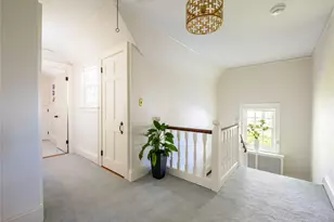 50 Eakins Rd, Manhasset, NY 11030 - Photo 15