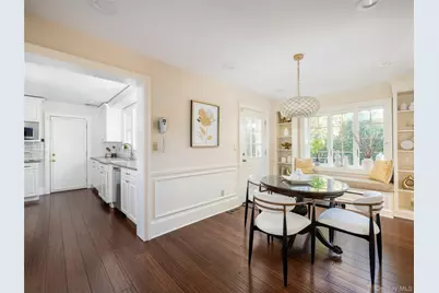 50 Eakins Road, Manhasset, NY 11030 - Photo 11