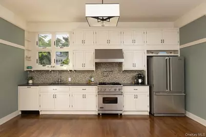 10 Sherman Avenue, Dobbs Ferry, NY 10522 - Photo 11