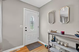 7 Manhattan Ave, Middletown, NY 10940 - Photo 5