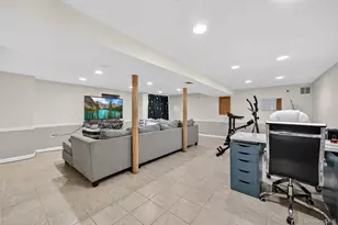 7 Manhattan Ave, Middletown, NY 10940 - Photo 25