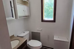 32 Genung St, Middletown, NY 10940 - Photo 9