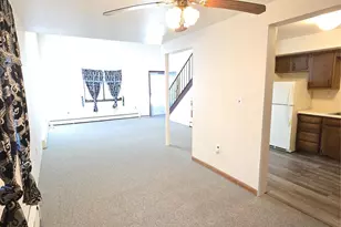 32 Genung St, Middletown, NY 10940 - Photo 3