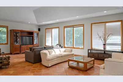 3400 Dignans Road, Cutchogue, NY 11935 - Photo 7