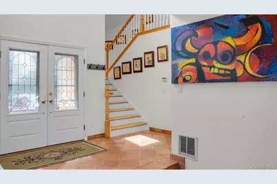 3400 Dignans Road, Cutchogue, NY 11935 - Photo 3