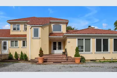 3400 Dignans Road, Cutchogue, NY 11935 - Photo 3