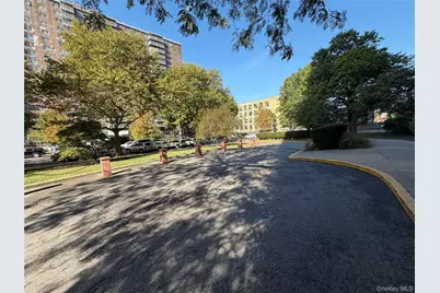 880 Boynton Avenue #8M, Bronx, NY 10473 - Photo 11