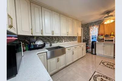 12 Hilton Court, Hicksville, NY 11801 - Photo 1