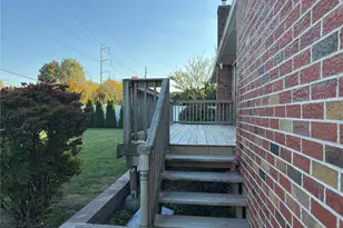 12 Hilton Ct, Hicksville, NY 11801 - Photo 23