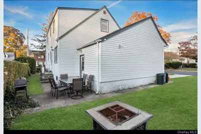 1024 Mahopac, West Hempstead, NY 11552 - Photo 5