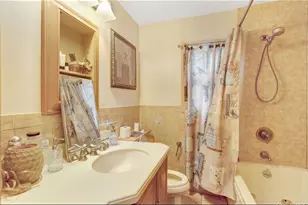 1024 Mahopac, West Hempstead, NY 11552 - Photo 15