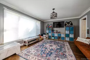 75 Karol Pl, Muttontown, NY 11753 - Photo 7