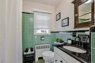 2 Overlook Dr, Huntington, NY 11743 - Photo 17