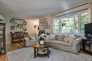 2 Overlook Dr, Huntington, NY 11743 - Photo 7