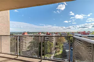 166-25 Powells Cove Blvd, Whitestone, NY 11357 - Photo 25