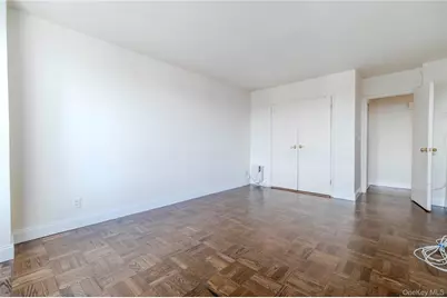 166-25 Powells Cove Boulevard #10G, Whitestone, NY 11357 - Photo 9