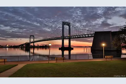 166-25 Powells Cove Boulevard #10G, Whitestone, NY 11357 - Photo 33