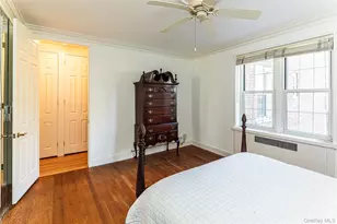 3 Midland Gardens, Bronxville, NY 10708 - Photo 11