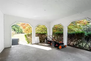 897 Ripley Ln, Muttontown, NY 11771 - Photo 13