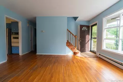 160 E Willow Tree Road, Spring Valley, NY 10977 - Photo 7