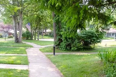 261 Unit D Newcastle Court, Ridge, NY 11961 - Photo 13